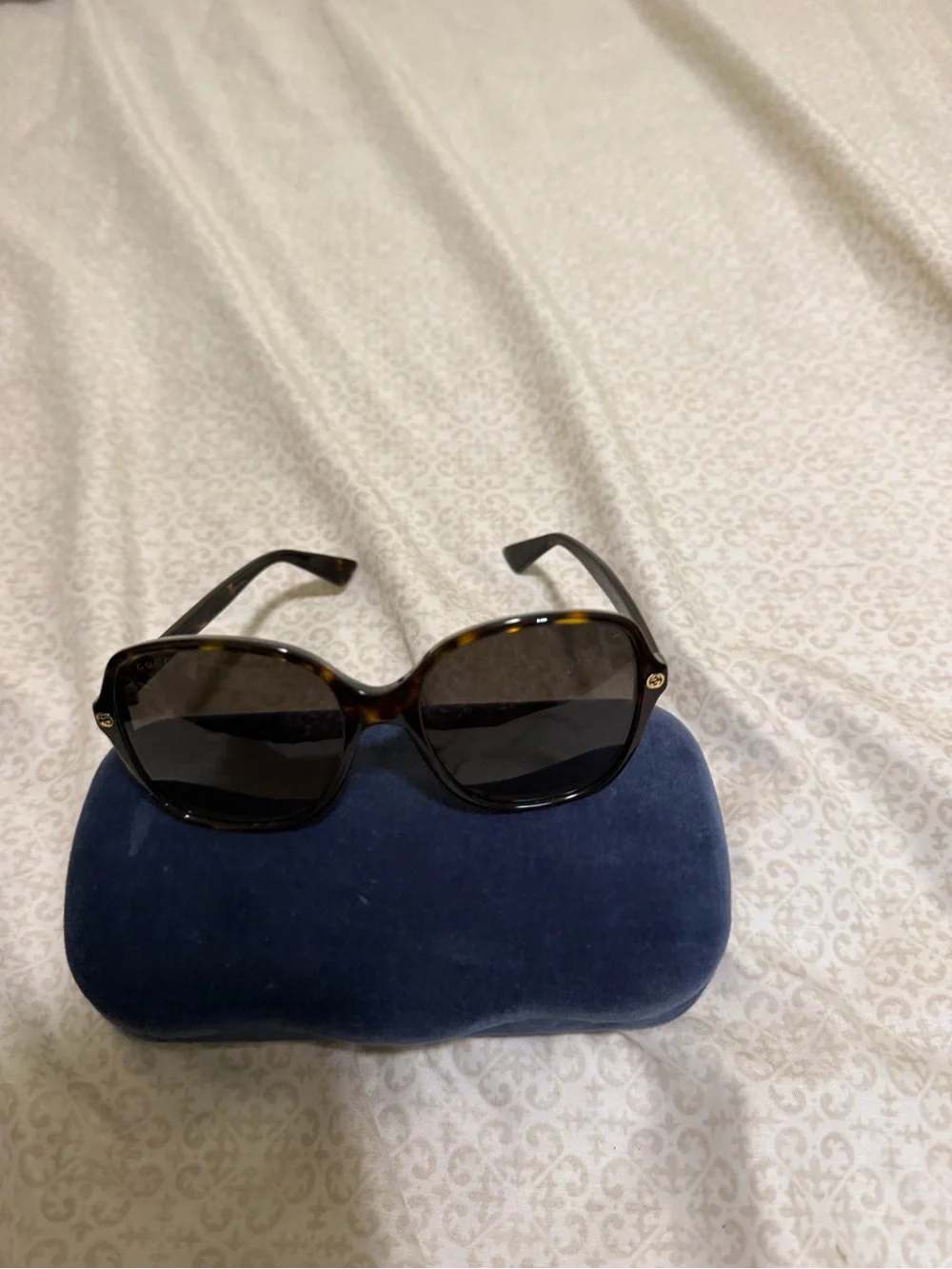 Gucci stylish tortoiseshell